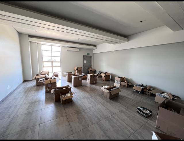 450M² OFFICE TO LET IN SALT RIVER